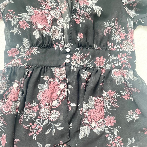 VGT Charlotte Russ Floral Intimates/Sleepwear and Cover-Up M Black - Picture 3 of 8